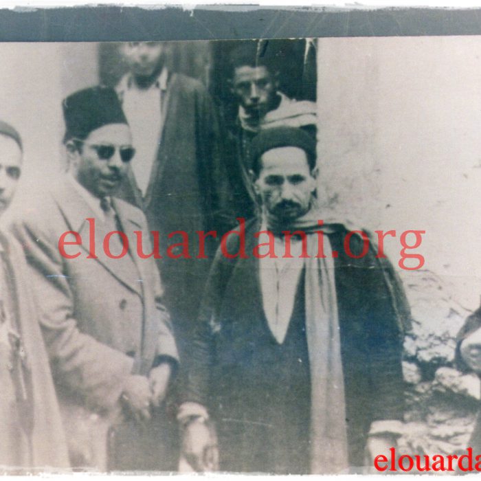 El Ouardani after Fallaghas El Sahel surrendered their arms with Tahar Sfar and a French colonel